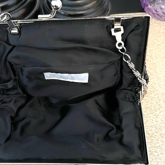 Sequin Beaded Convertible Crossbody Evening Clutch Purse - Picture 8 of 12